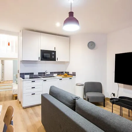 Lavie Maison Chic Ac Parking *