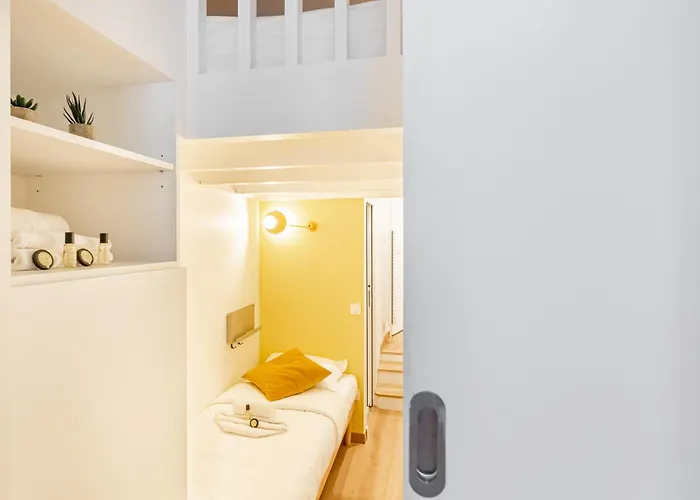 Lavie Maison Chic Ac Parking *